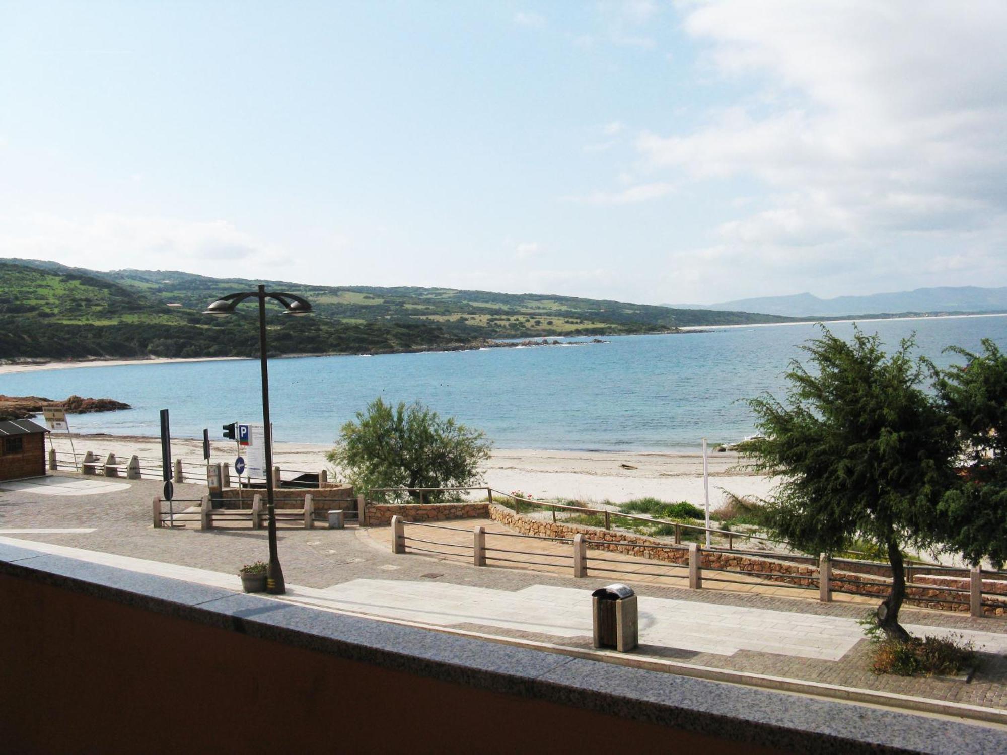 Borgo Spiaggia Vista Mare イーゾラ・ロッサ エクステリア 写真