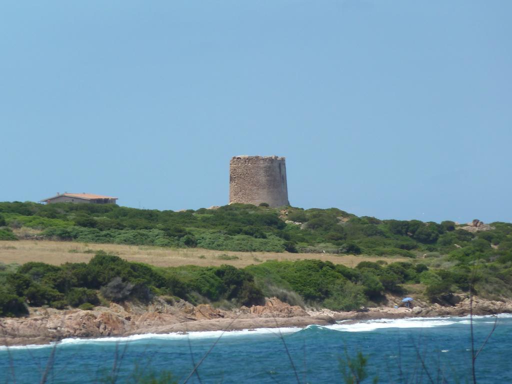 Borgo Spiaggia Vista Mare イーゾラ・ロッサ エクステリア 写真