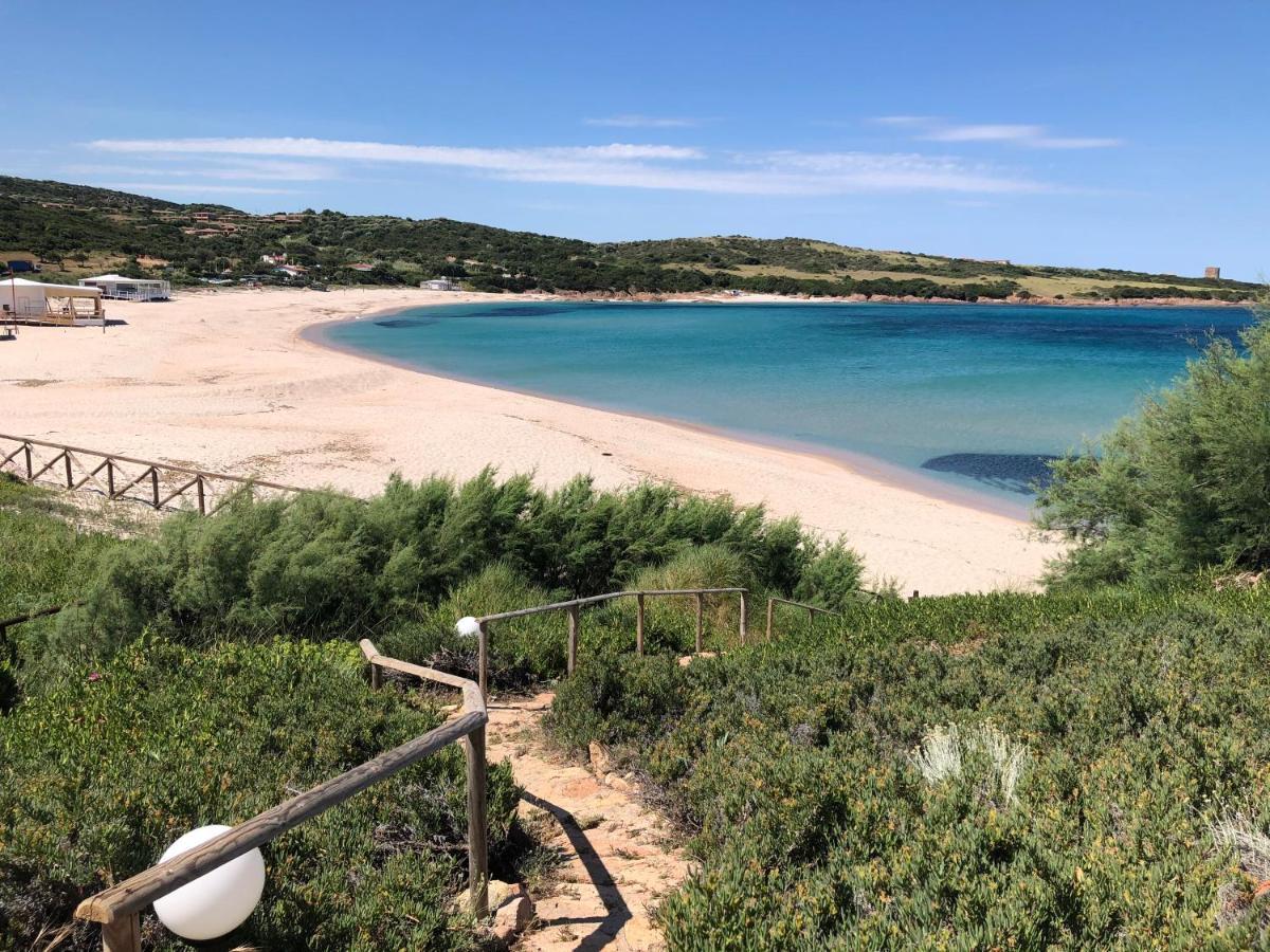 Borgo Spiaggia Vista Mare イーゾラ・ロッサ エクステリア 写真